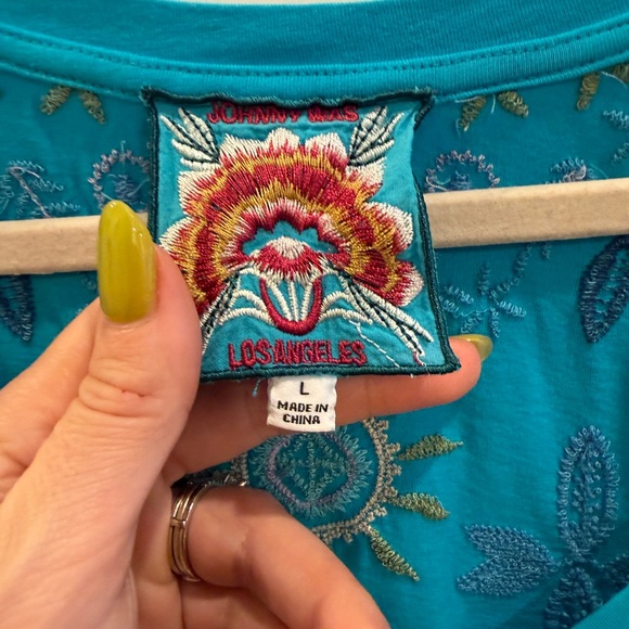 Johnny Was flutter sleeve top - Picture 2 of 3